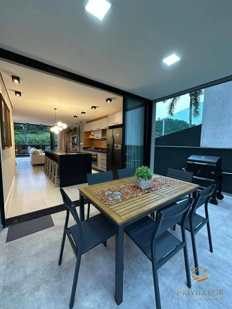 Casa, 3 quartos, 200 m² - Foto 7