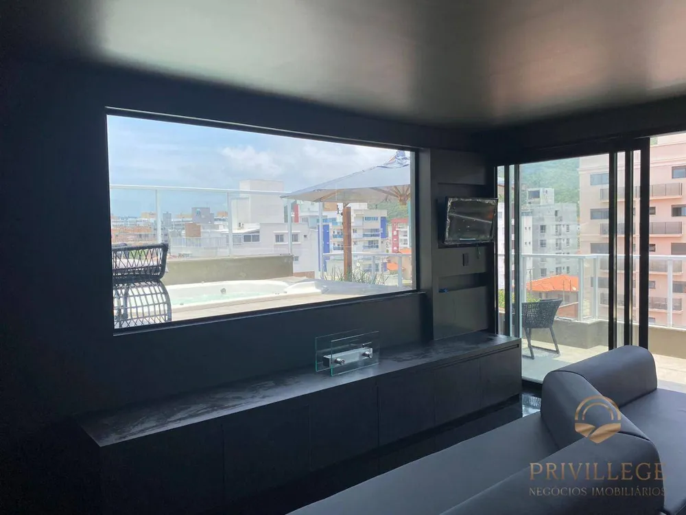 Cobertura, 3 quartos, 160 m² - Foto 3