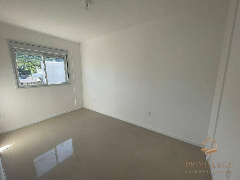 Apartamento, 2 quartos, 61 m² - Foto 4