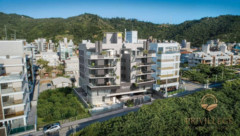 Cobertura, 3 quartos, 191 m² - Foto 2