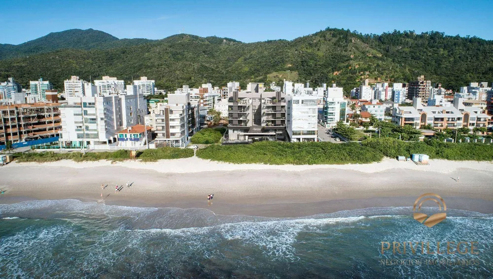 Cobertura, 3 quartos, 191 m² - Foto 1