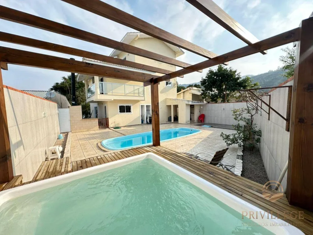 Casa, 3 quartos, 210 m² - Foto 5