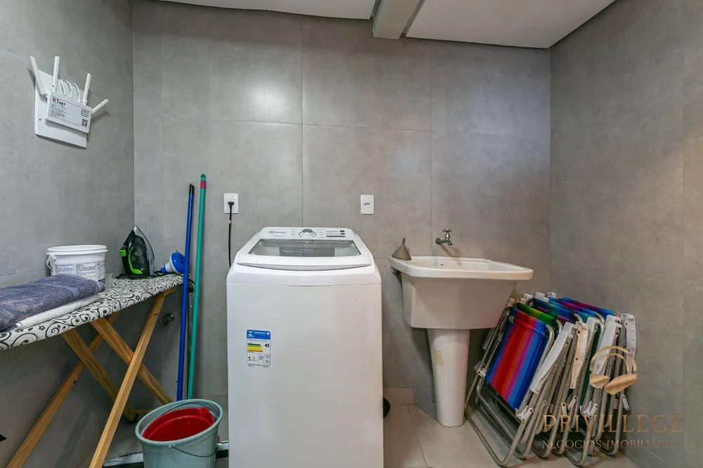 Casa, 6 quartos, 300 m² - Foto 3
