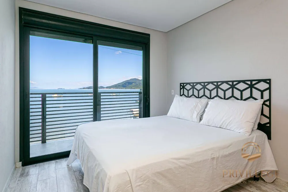 Casa, 6 quartos, 300 m² - Foto 14