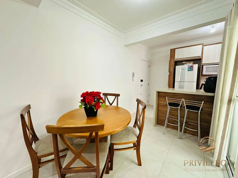 Apartamento, 2 quartos, 64 m² - Foto 1