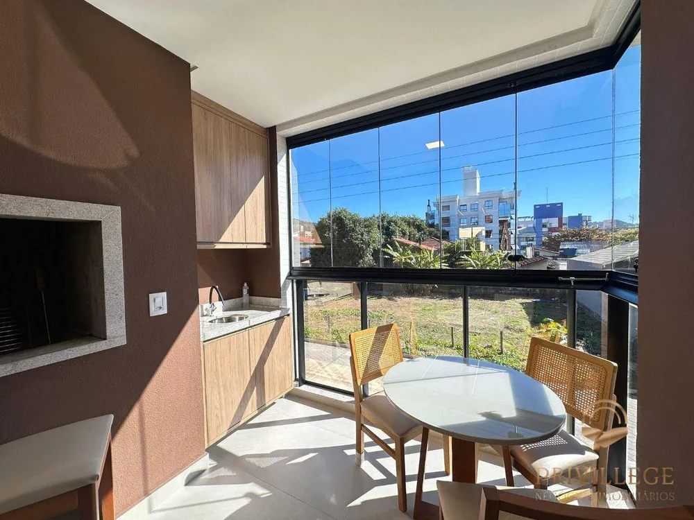 Apartamento, 3 quartos, 78 m² - Foto 1
