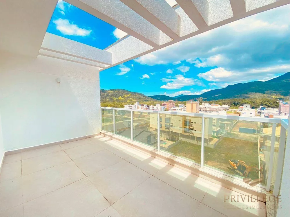 Cobertura, 3 quartos, 215 m² - Foto 7