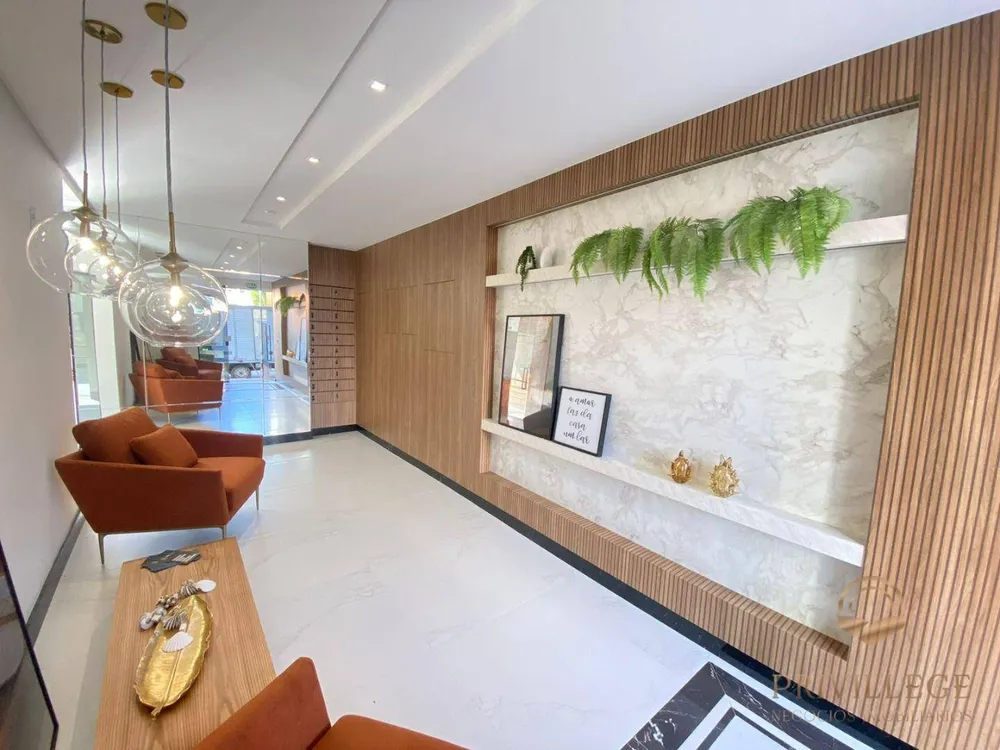Cobertura, 3 quartos, 222 m² - Foto 3