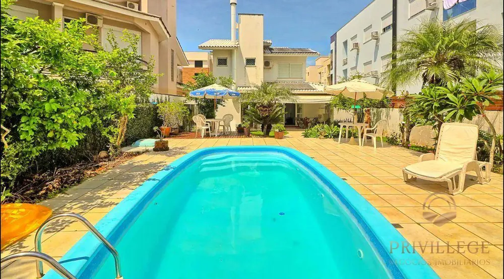 Casa, 3 quartos, 175 m² - Foto 1