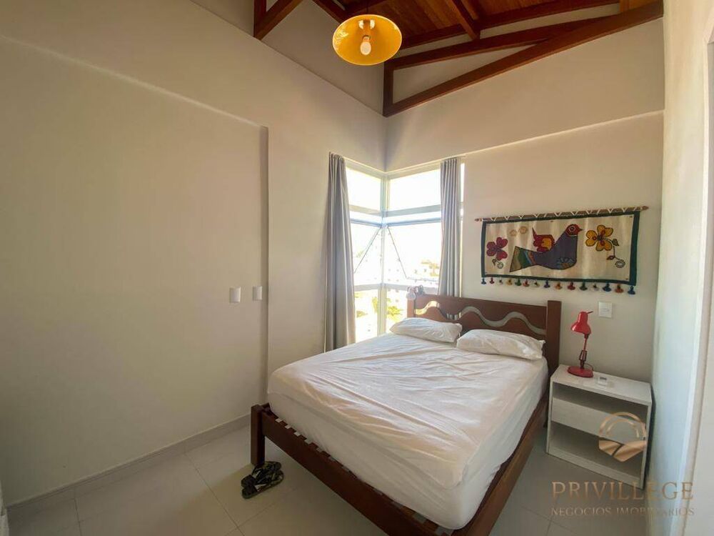 Cobertura, 3 quartos, 243 m² - Foto 4