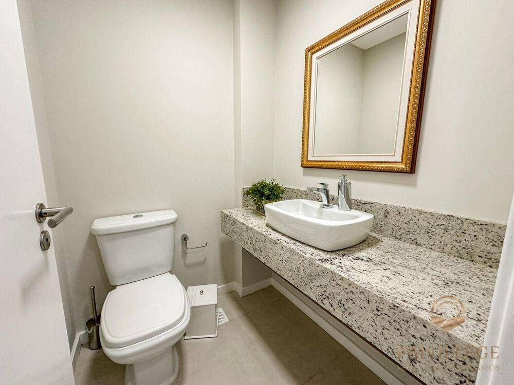 Apartamento, 3 quartos, 124 m² - Foto 2