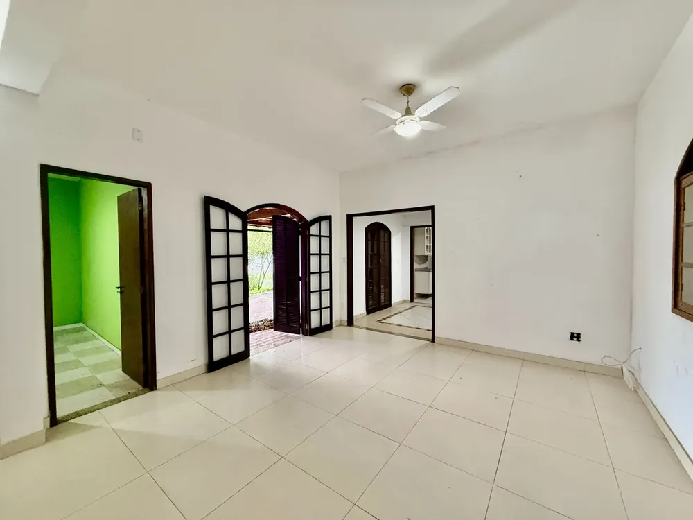 Casa, 4 quartos, 300 m² - Foto 11