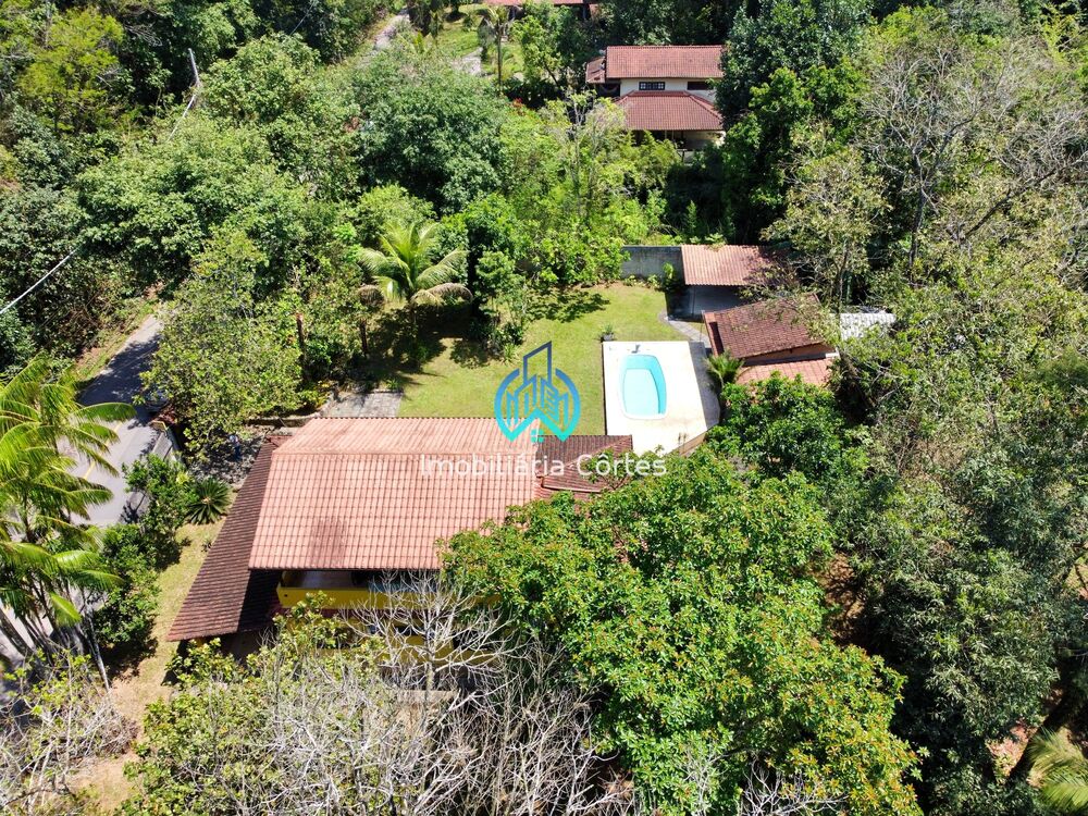 Casa à venda com 2 quartos, 239m² - Foto 2