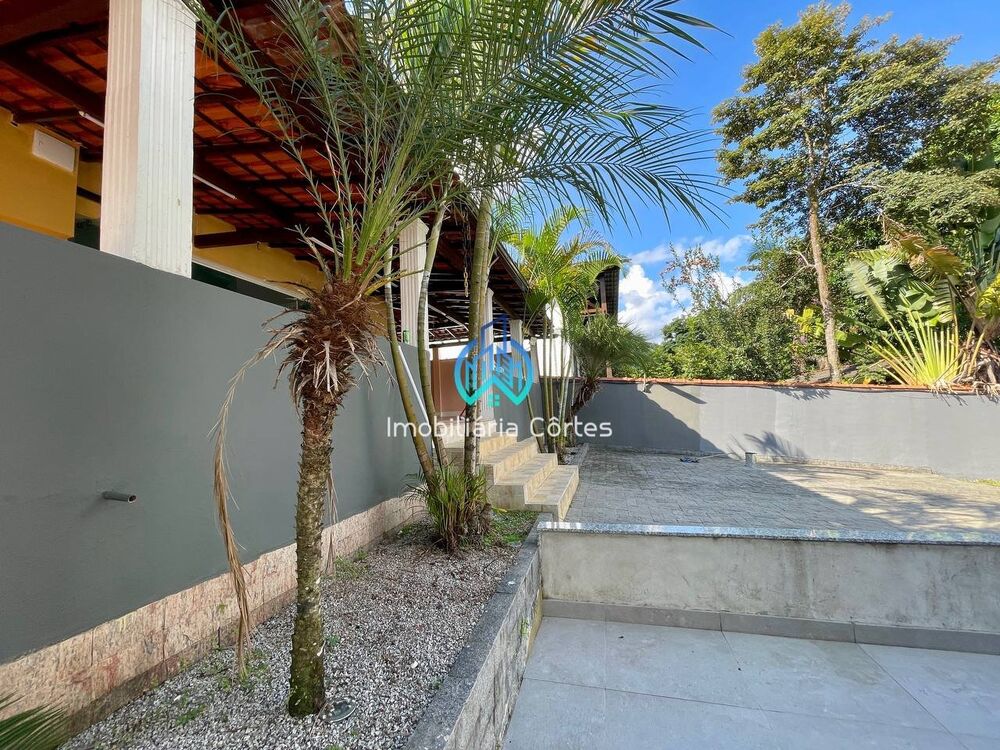 Casa de Condomínio para alugar com 4 quartos, 300m² - Foto 20