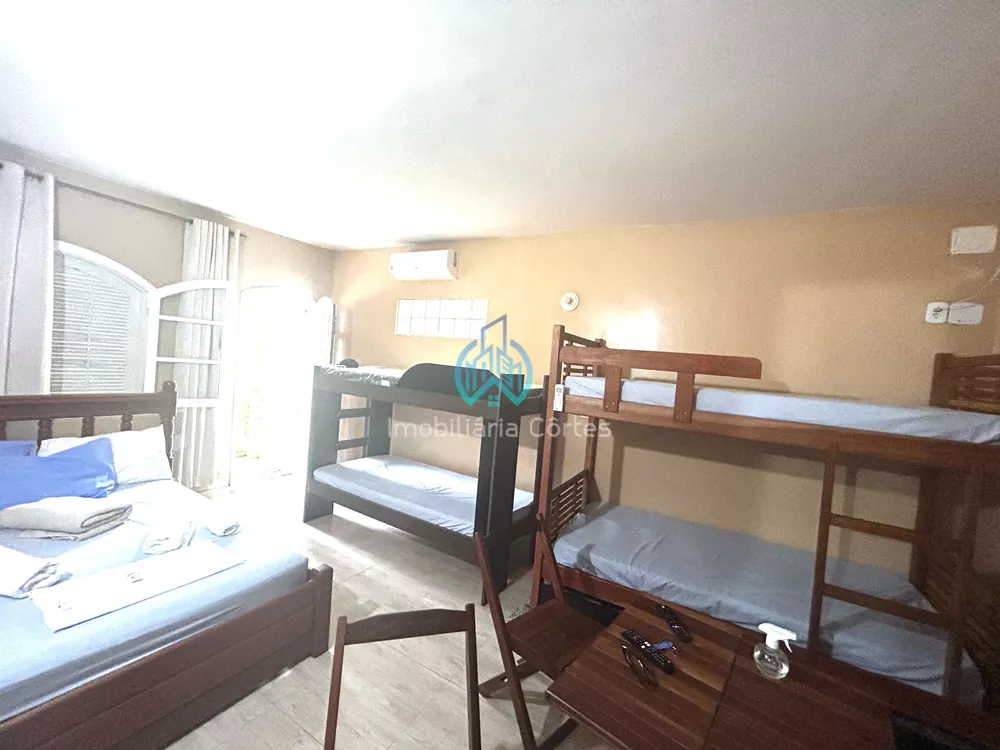 Casa, 4 quartos, 300 m² - Foto 4