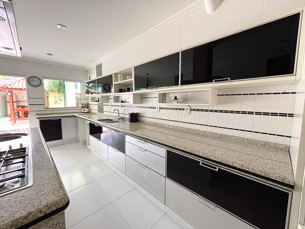 Casa, 4 quartos, 327 m² - Foto 29