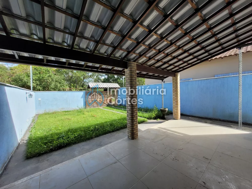 Casa à venda com 2 quartos, 90m² - Foto 2