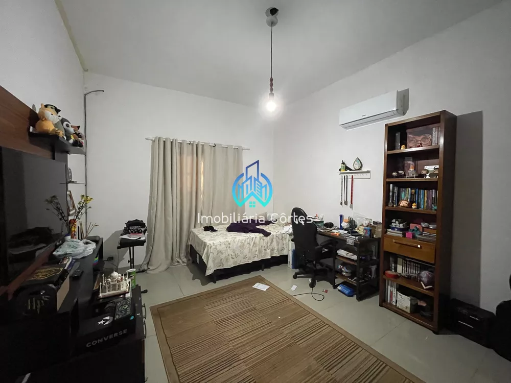 Casa, 4 quartos, 300 m² - Foto 14