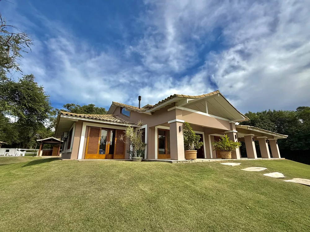 Sítio, 3 quartos, 10000 m² - Foto 1