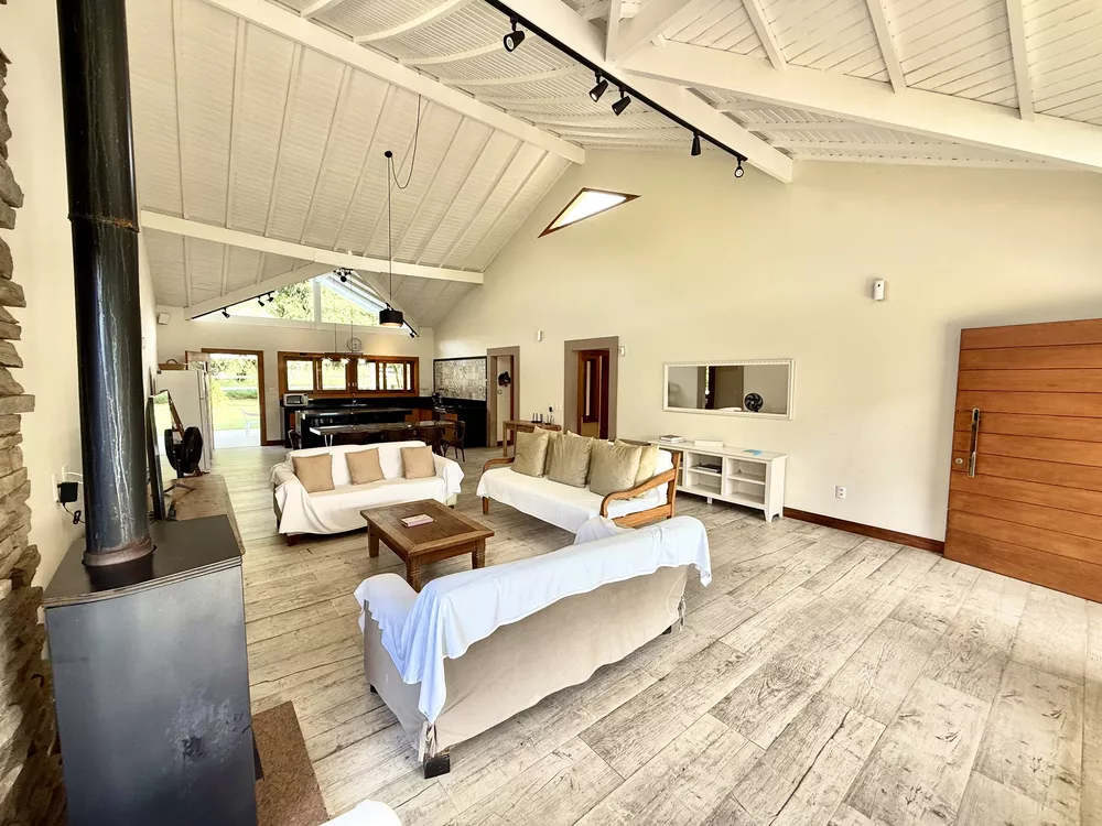 Sítio, 3 quartos, 10000 m² - Foto 18