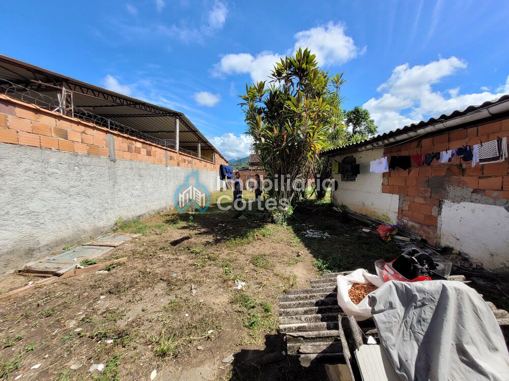 Casa à venda com 5 quartos, 450m² - Foto 9