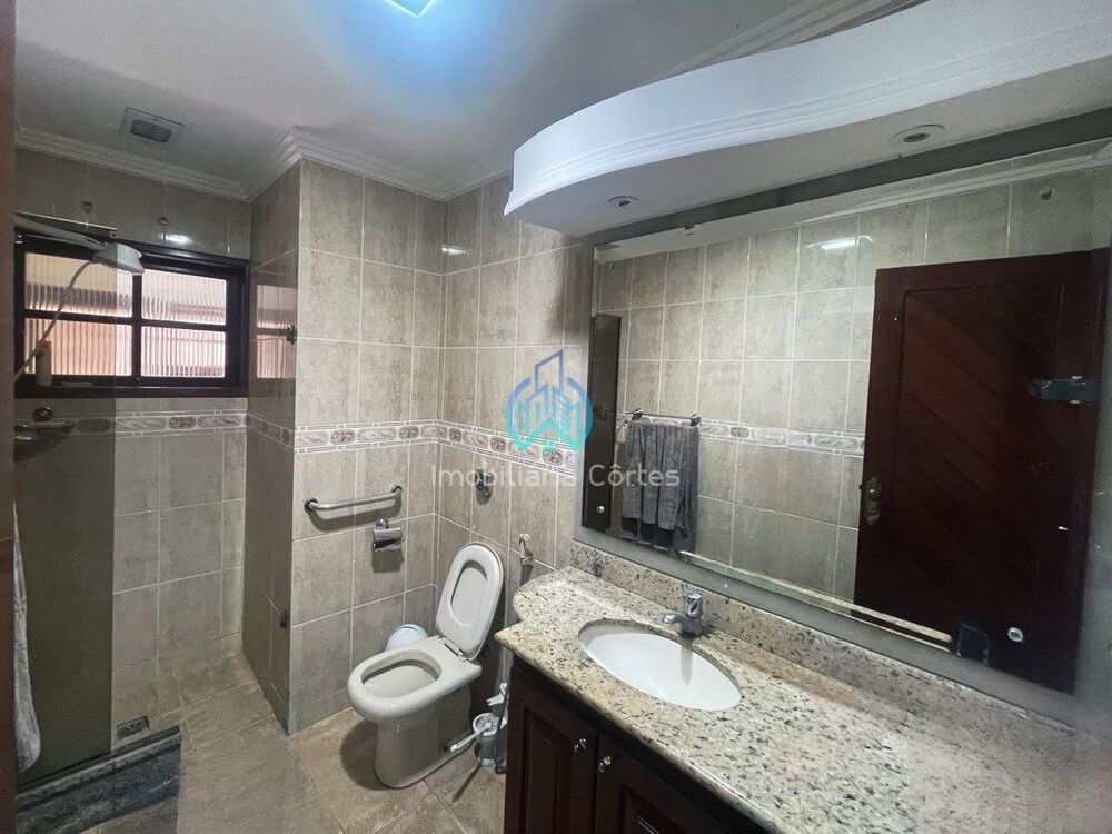 Casa à venda com 4 quartos, 400m² - Foto 4