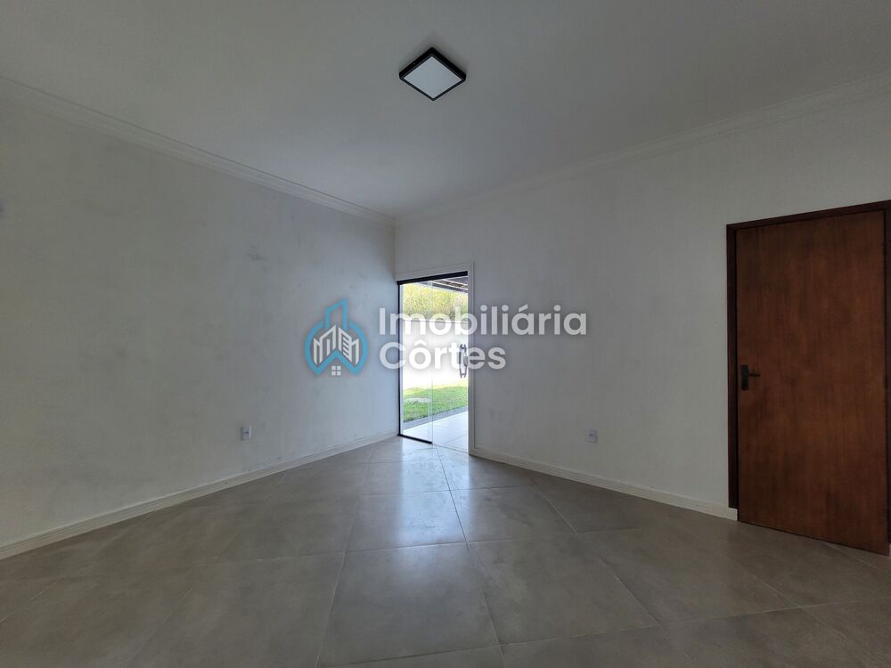 Casa à venda com 2 quartos, 130m² - Foto 8
