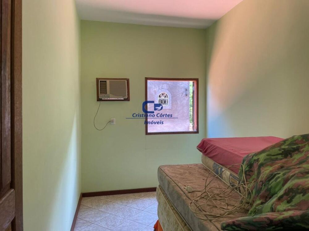 Casa à venda com 2 quartos, 120m² - Foto 1