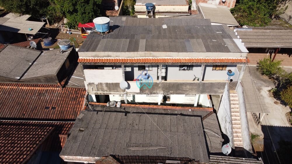 Casa à venda com 8 quartos, 350m² - Foto 6
