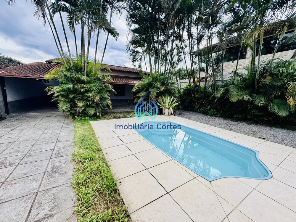 Casa, 2 quartos, 162 m² - Foto 1