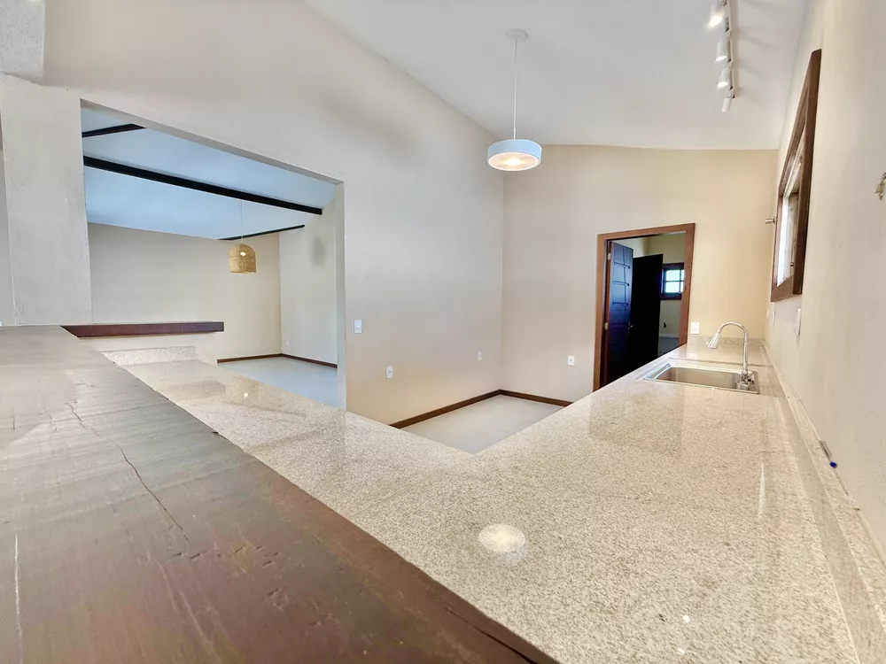 Casa, 4 quartos, 242 m² - Foto 8