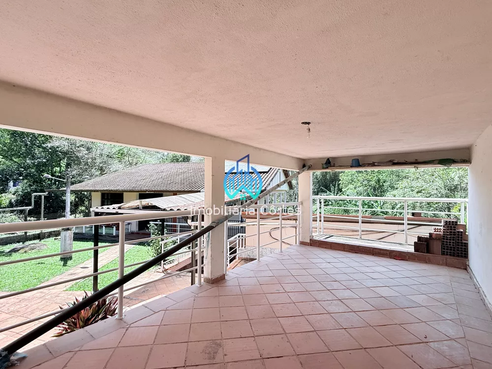 Casa, 4 quartos, 240 m² - Foto 16