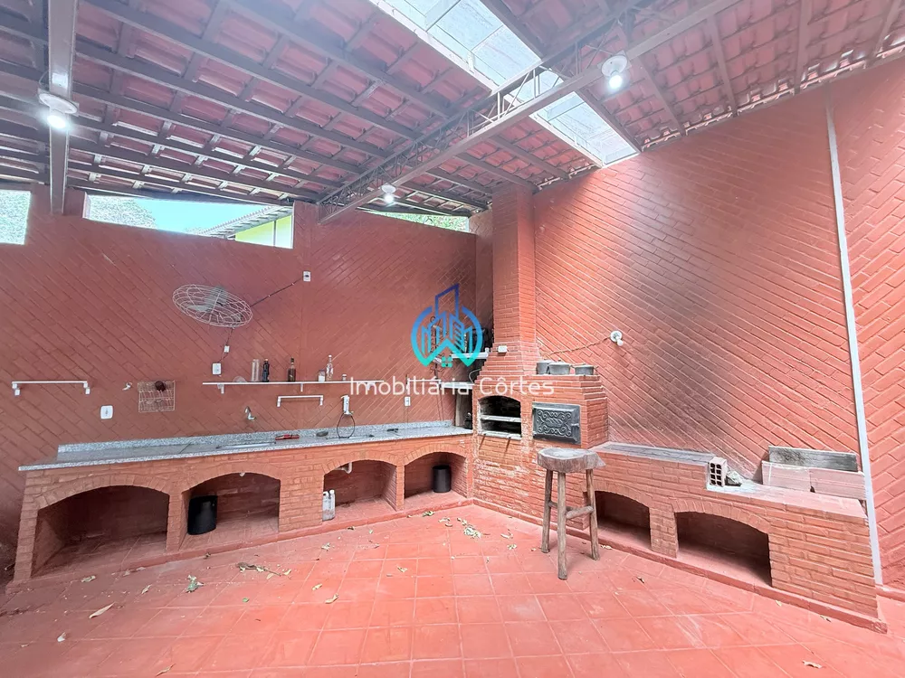 Casa, 4 quartos, 240 m² - Foto 21