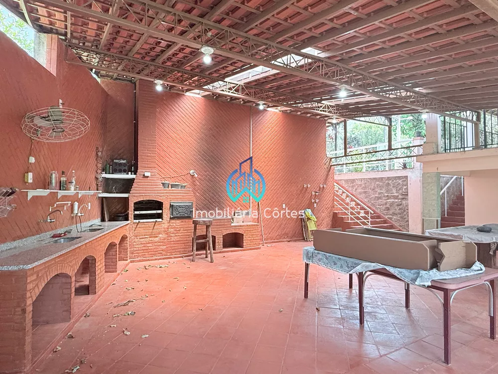 Casa, 4 quartos, 240 m² - Foto 22