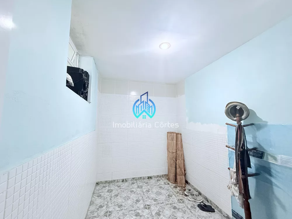 Casa, 4 quartos, 240 m² - Foto 15