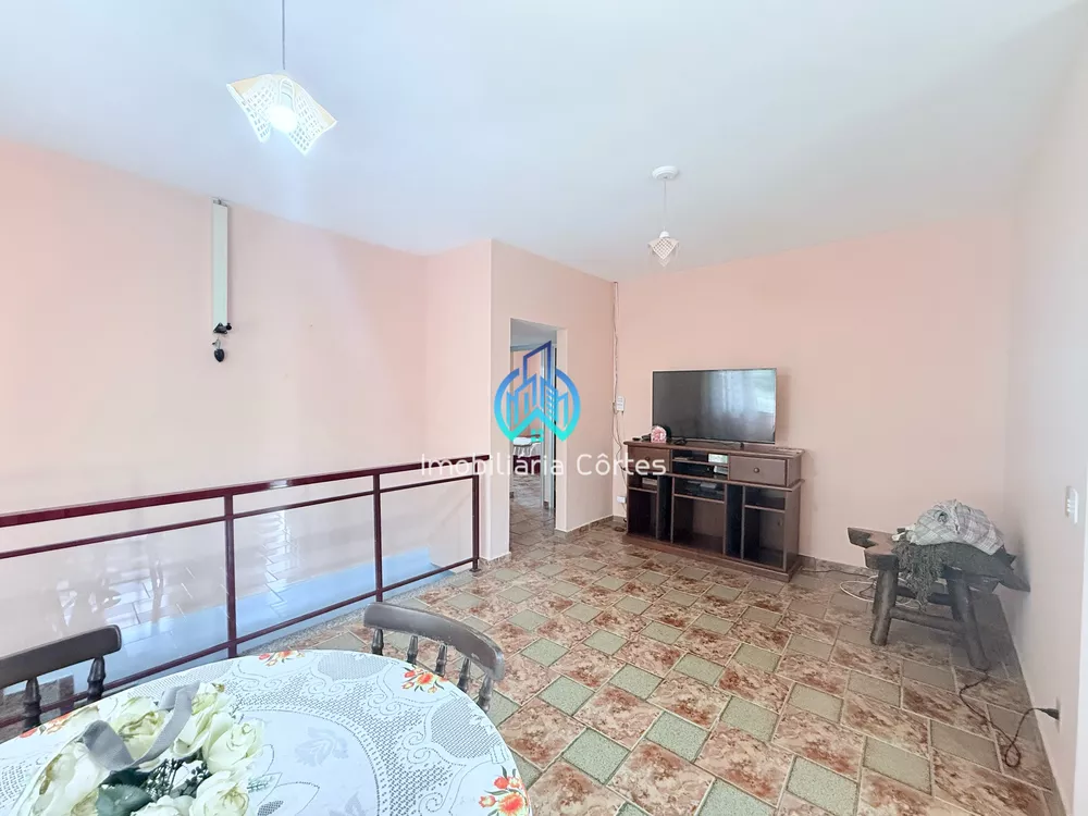 Casa, 4 quartos, 240 m² - Foto 19