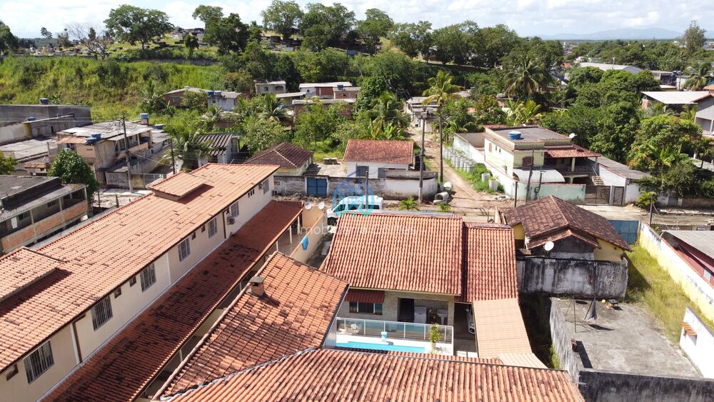 Casa à venda com 2 quartos, 64m² - Foto 15