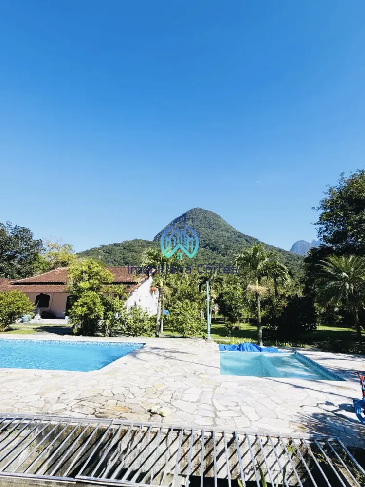 Sítio, 5 quartos, 4200 m² - Foto 1