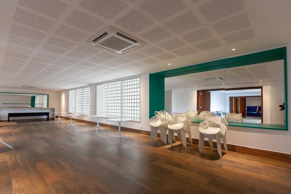 Apartamento, 3 quartos, 150 m² - Foto 2