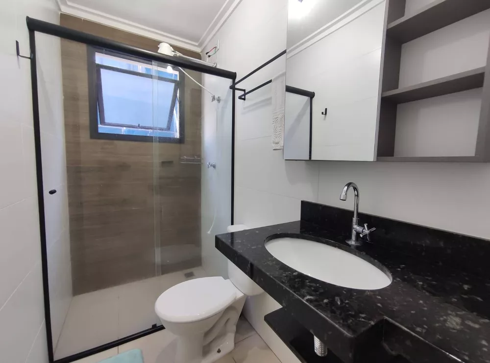 Apartamento à venda com 2 quartos, 70m² - Foto 4