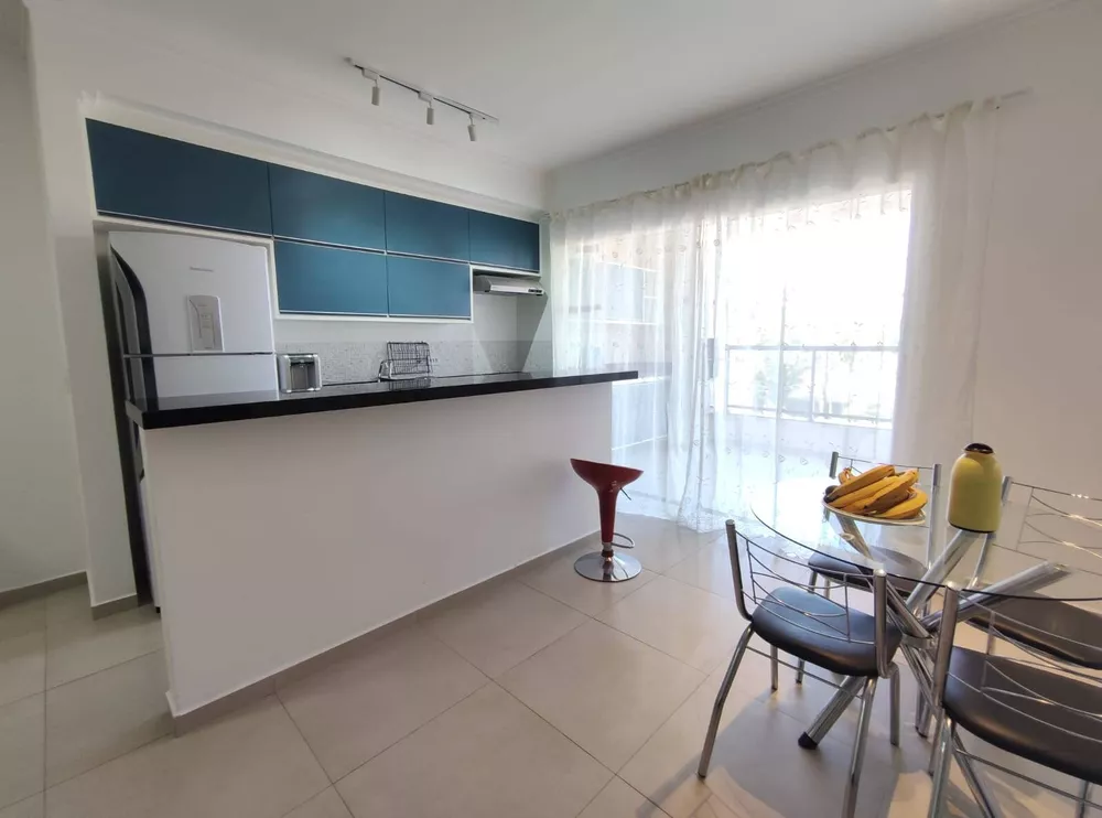 Apartamento à venda com 2 quartos, 70m² - Foto 14