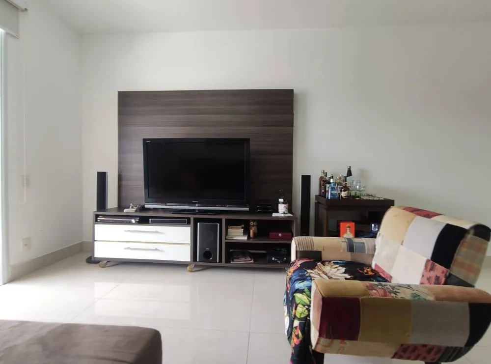 Apartamento, 3 quartos, 135 m² - Foto 2