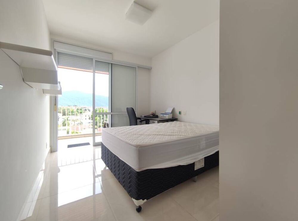 Apartamento, 3 quartos, 135 m² - Foto 3