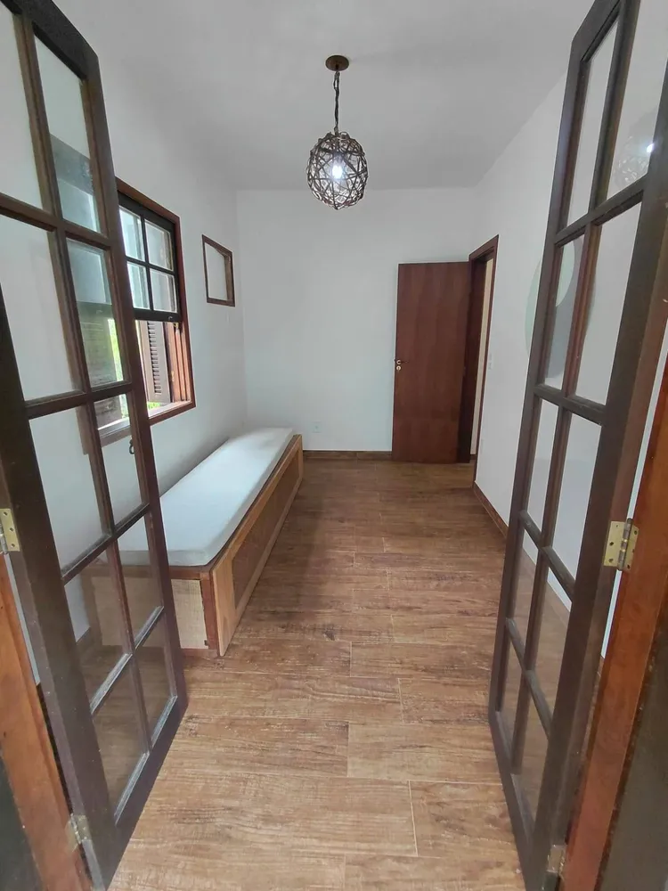 Casa, 3 quartos, 300 m² - Foto 11
