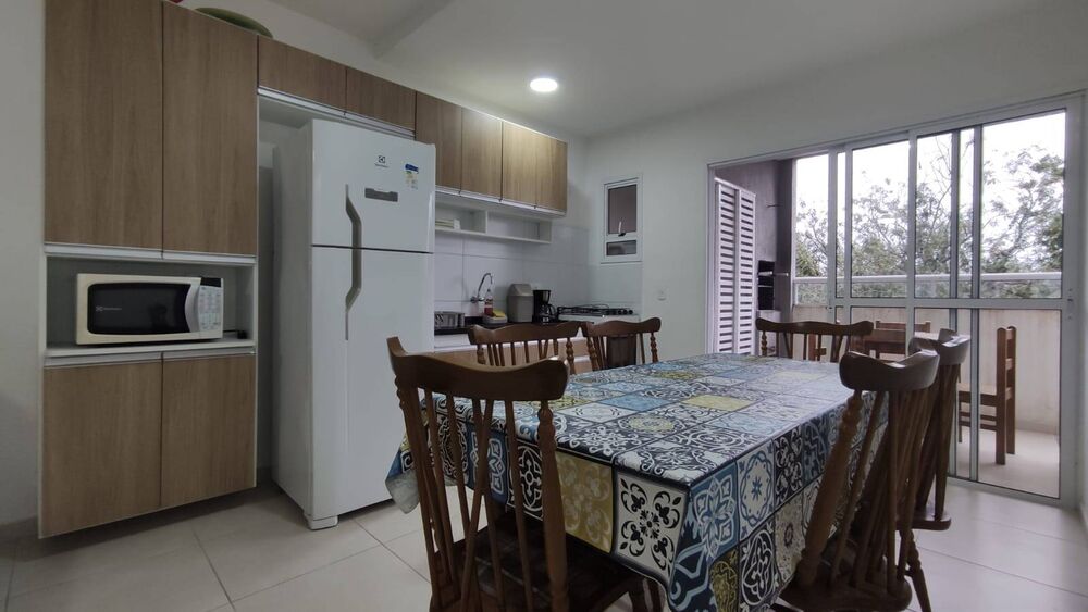 Apartamento à venda com 2 quartos, 65m² - Foto 1