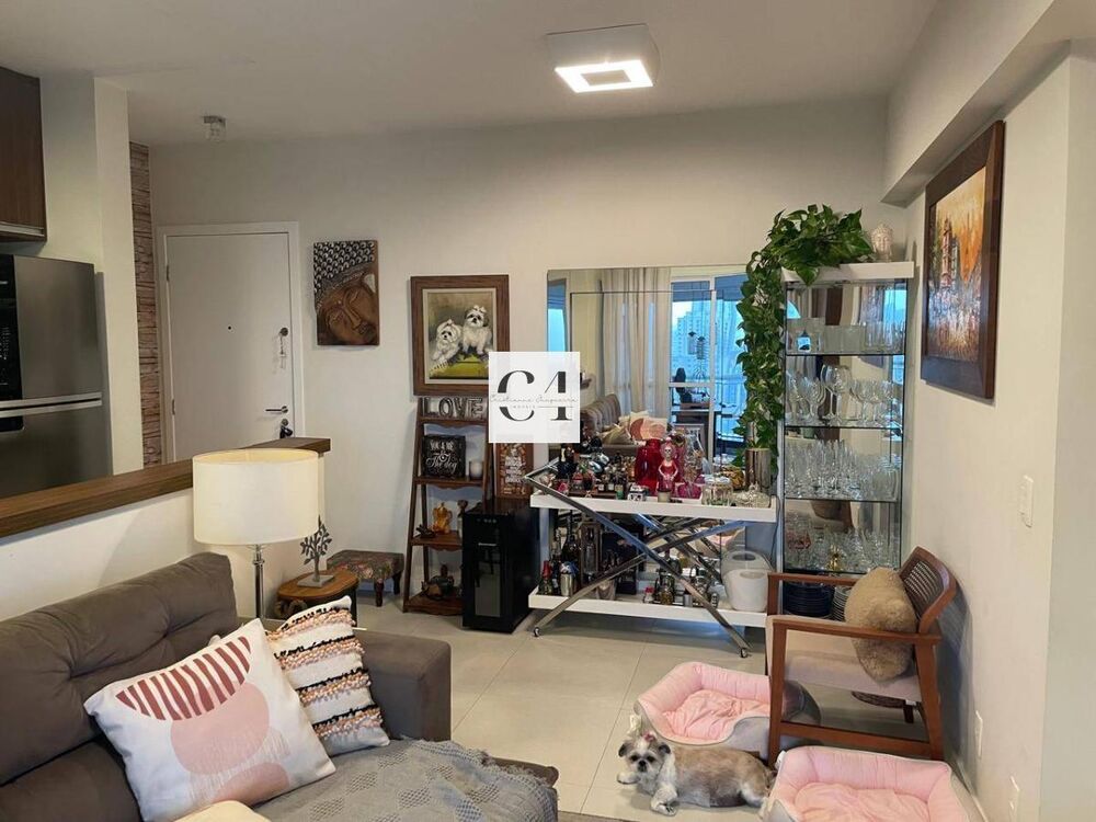 Apartamento à venda com 2 quartos, 72m² - Foto 1