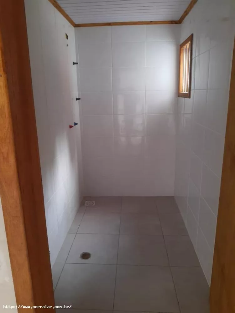 Casa à venda com 2 quartos, 128m² - Foto 2