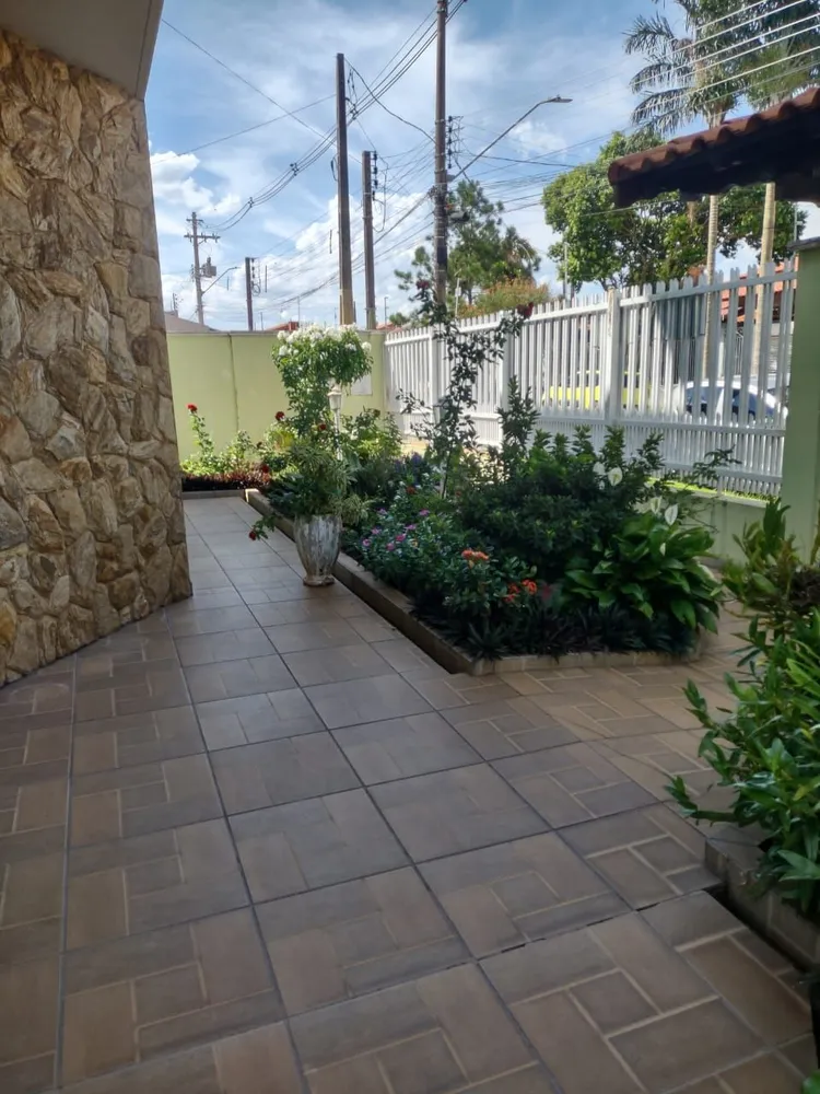 Casa, 3 quartos, 384 m² - Foto 1