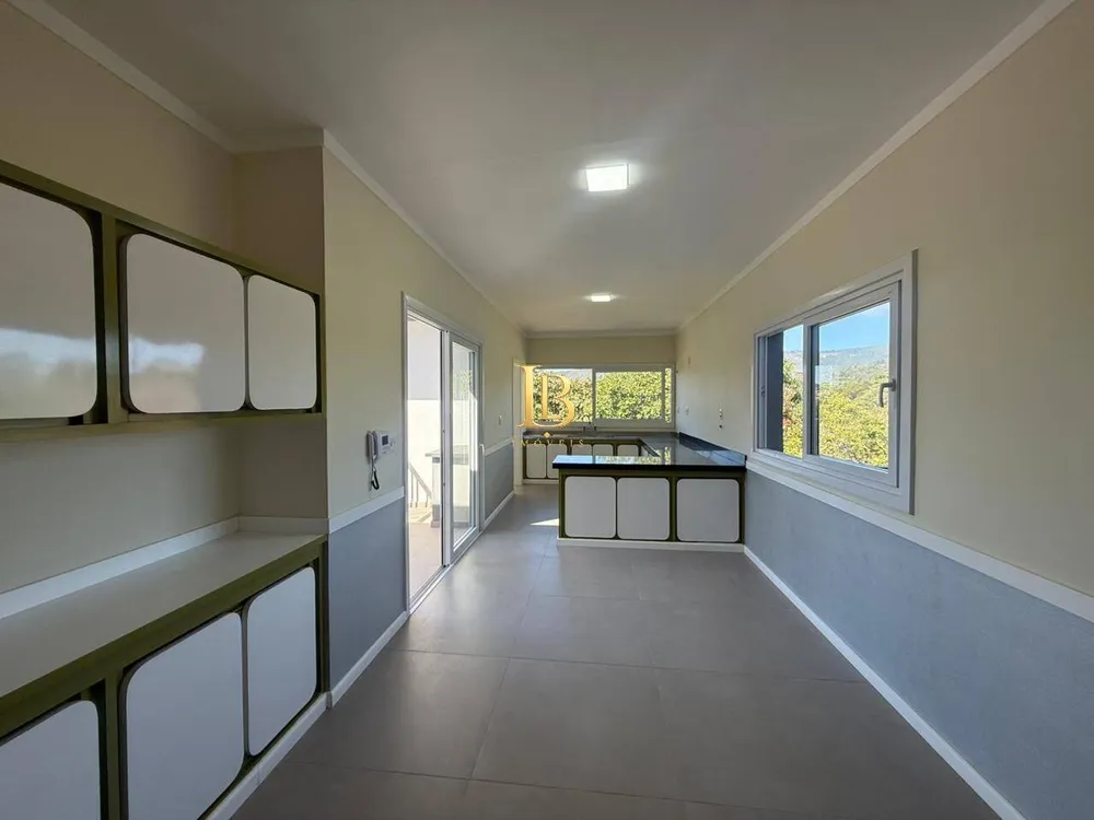 Casa, 5 quartos, 2152 m² - Foto 2