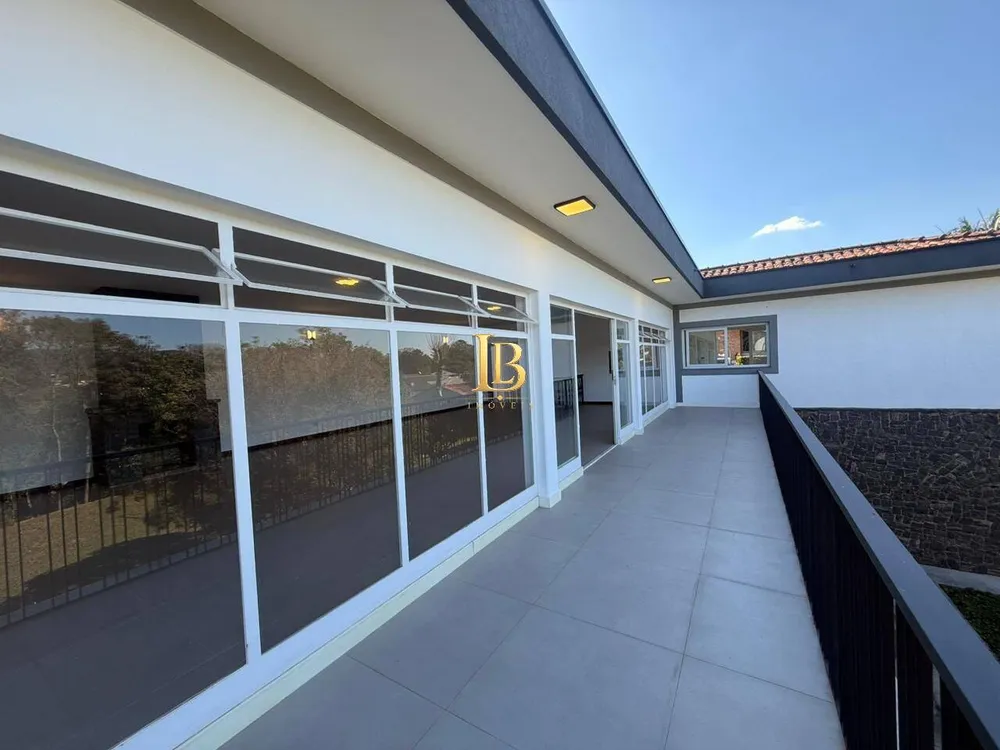 Casa, 5 quartos, 2152 m² - Foto 4